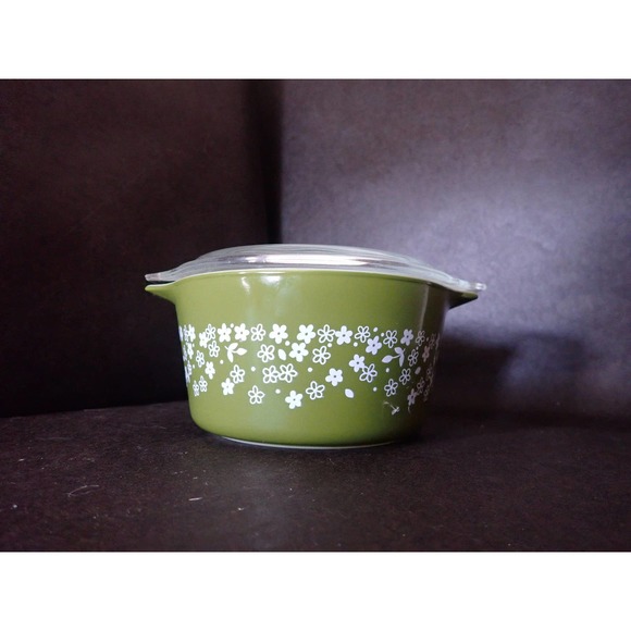 Pyrex Other - Pyrex Spring Blossom 473-b With Lid Casserole Crazy Daisy Green White